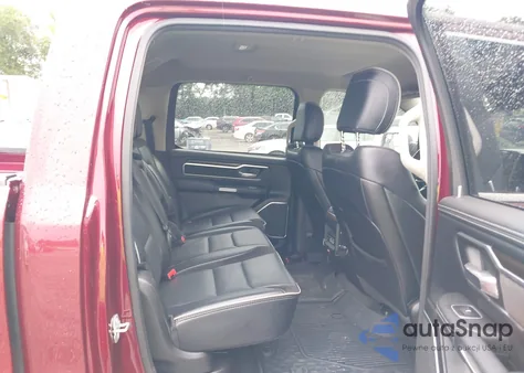 2022 Ram 1500 Laramie z USA, uszkodzony, nr VIN 1C6RREJM5NN165734